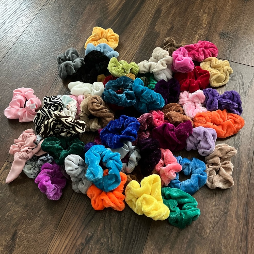 55 Pack of Scrunchies